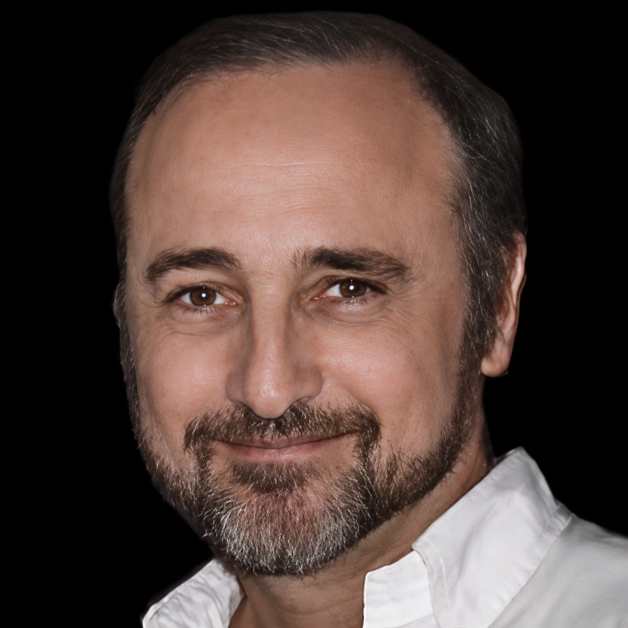 Antonio Velazquez Bustamante, CTO of AramLabs